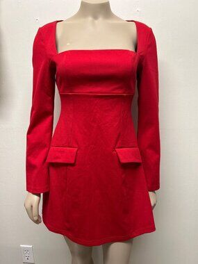 DG-86 Size S Red Long-Sleeve Mini Dress With Square Neckline And Front Pockets